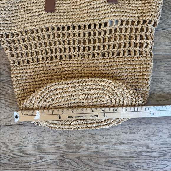 Banana Republic Raffia and Leather Tote - Picture 11 of 13
